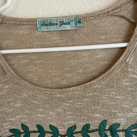 Southern Grace women’s thankful, grateful, blessed top size XL - Picture 2 of 4